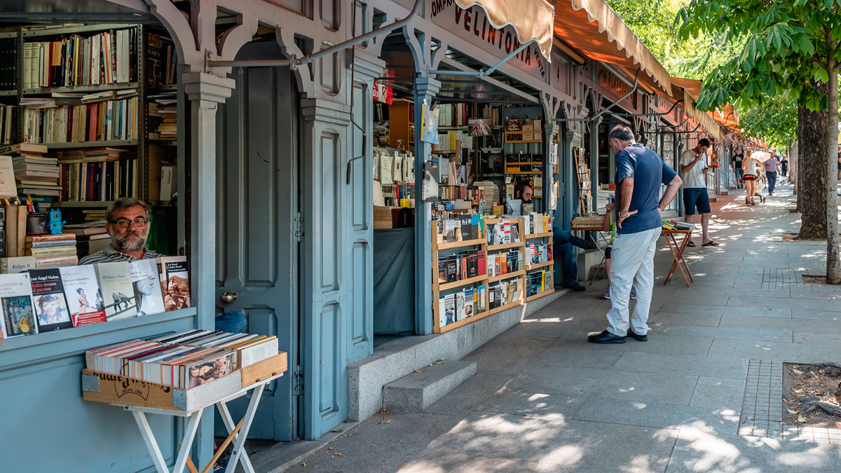 100 libros esenciales de Moyano