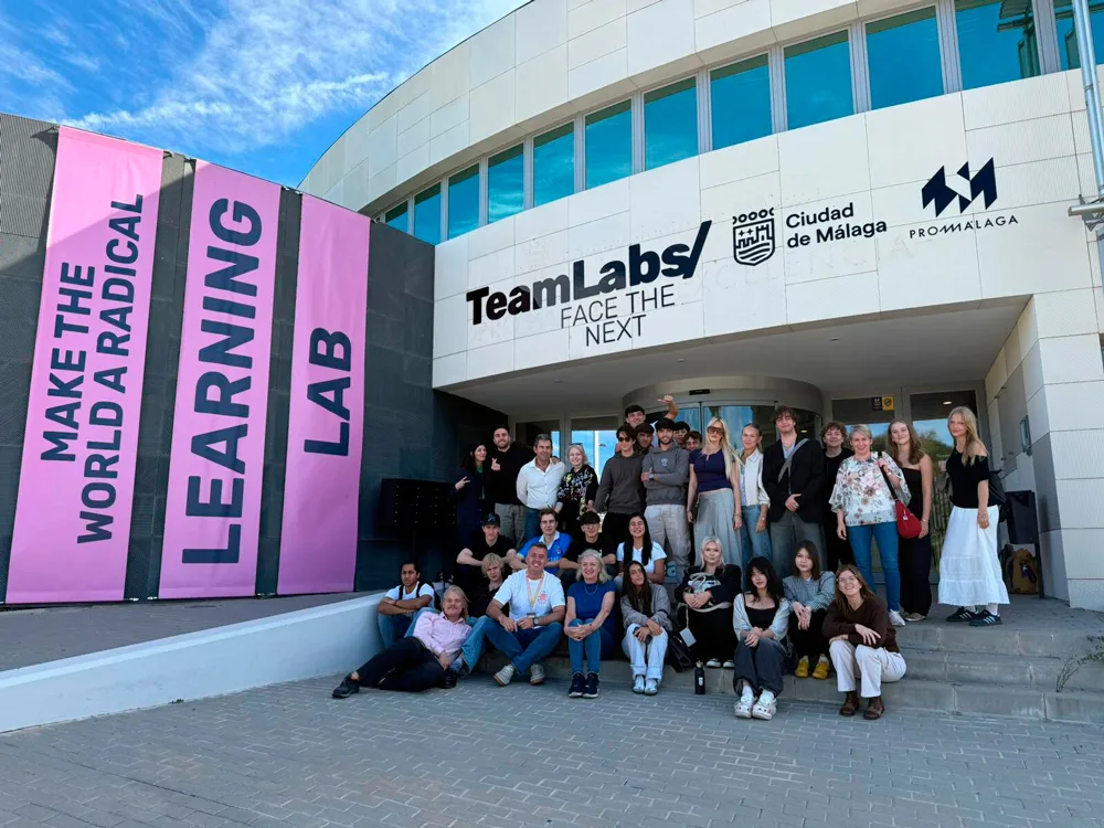 LEINN TeamLabs